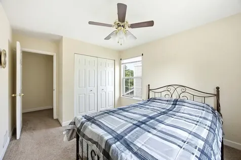 6061 Golfview Drive Gurnee IL 60031