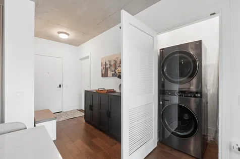 234 West Polk Street Chicago IL 60607