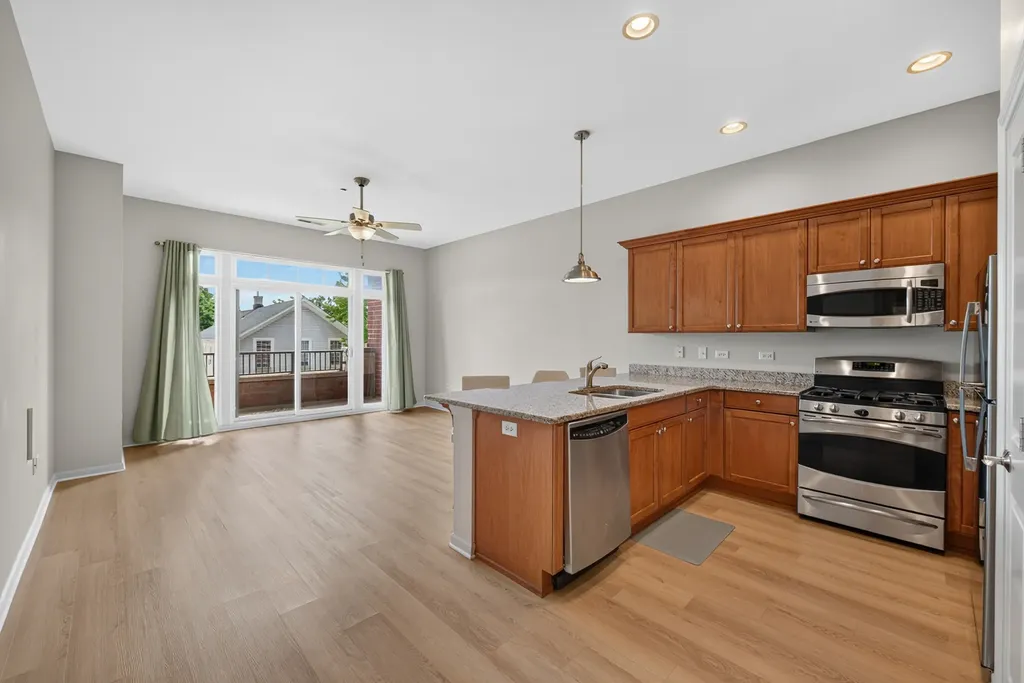 50 North Northwest Highway Park Ridge IL 60068