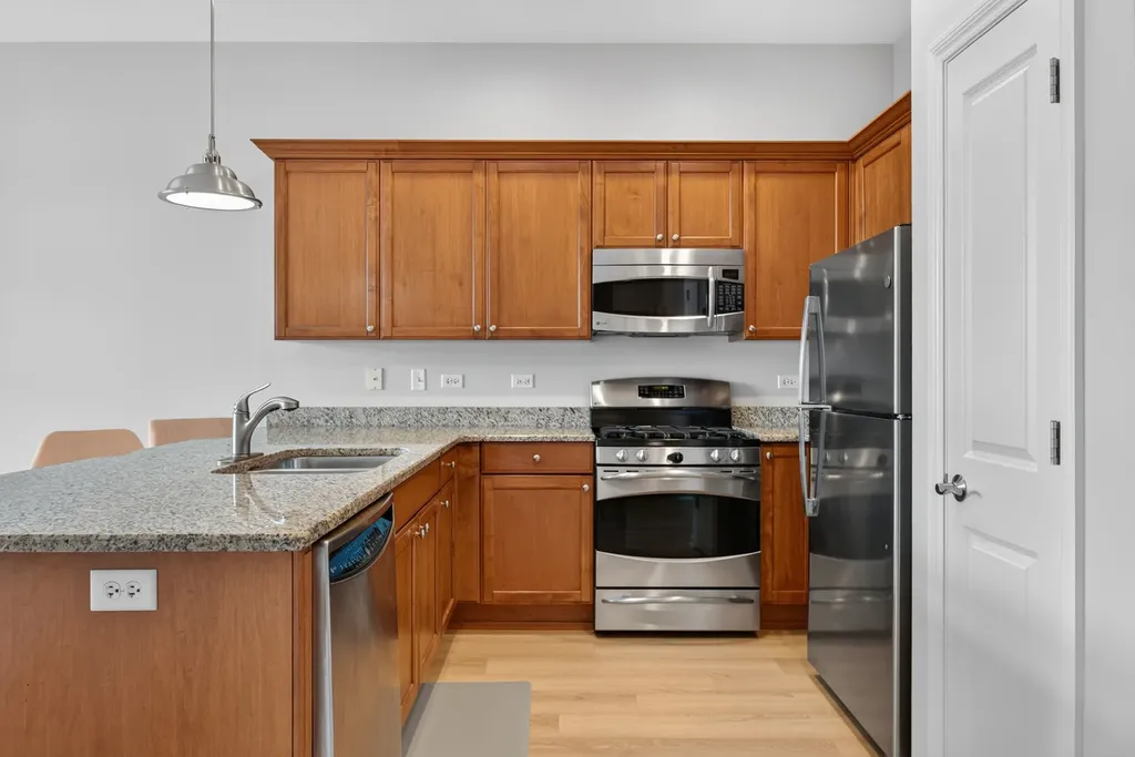 50 North Northwest Highway Park Ridge IL 60068