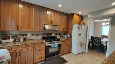 223 Willow Lane Bloomingdale IL 60108