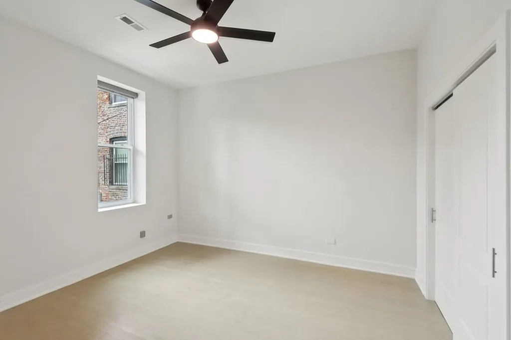 4528 South King Drive Chicago IL 60653