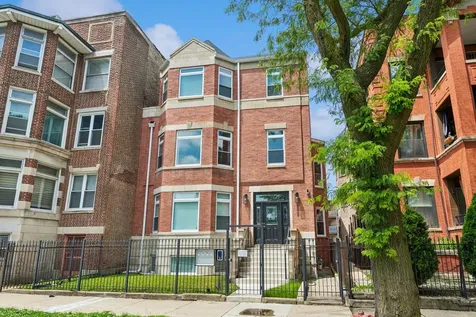 4528 South King Drive Chicago IL 60653