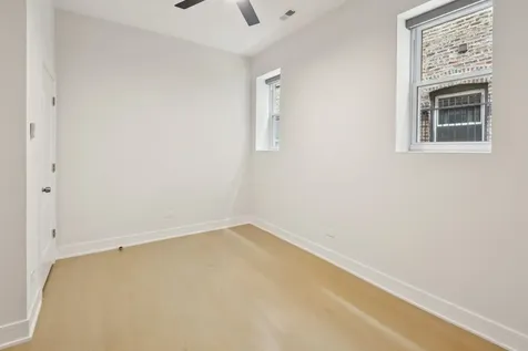 4528 South King Drive Chicago IL 60653