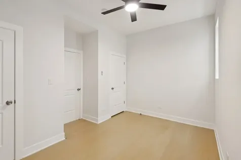 4528 South King Drive Chicago IL 60653