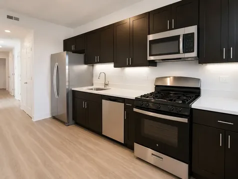 1053 West Columbia Avenue Chicago IL 60626
