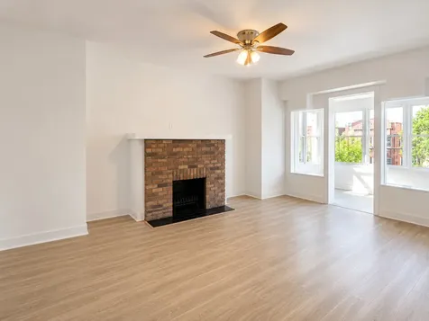 1053 West Columbia Avenue Chicago IL 60626