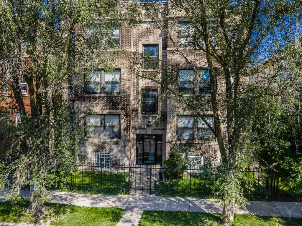 4934-36 West Jackson Boulevard Chicago IL 60644