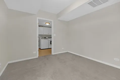 353 North Commerce Street Aurora IL 60504