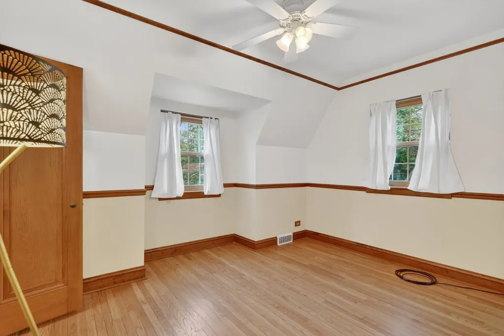 10551 South Bell Avenue Chicago IL 60643