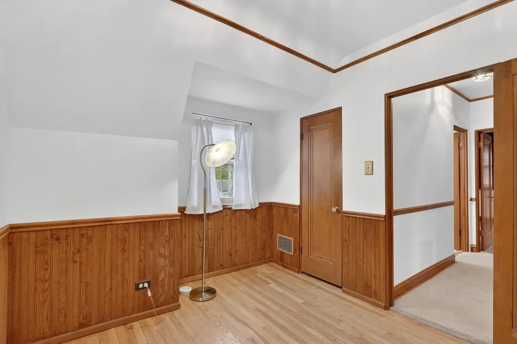 10551 South Bell Avenue Chicago IL 60643