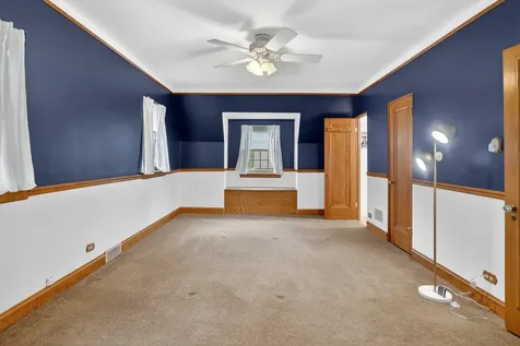 10551 South Bell Avenue Chicago IL 60643