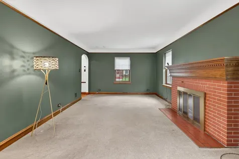 10551 South Bell Avenue Chicago IL 60643