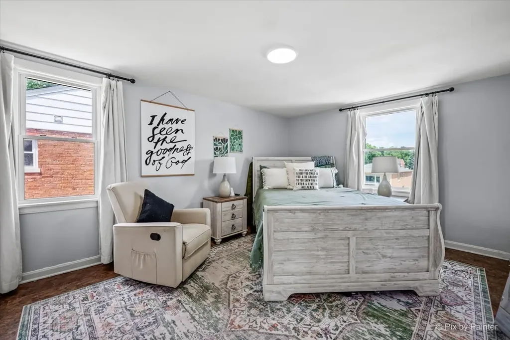 3248 North Odell Avenue Chicago IL 60634