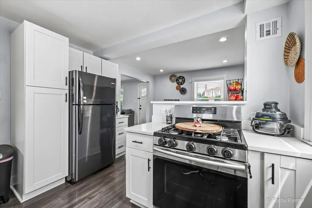 3248 North Odell Avenue Chicago IL 60634