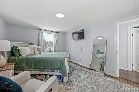 3248 North Odell Avenue Chicago IL 60634