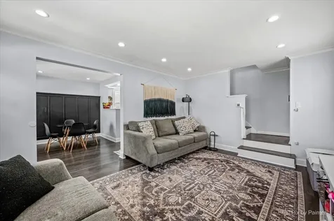 3248 North Odell Avenue Chicago IL 60634