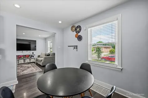 3248 North Odell Avenue Chicago IL 60634