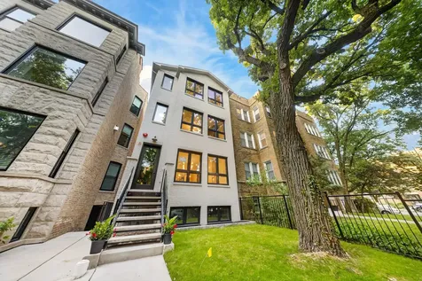 1406 West Cuyler Avenue Chicago IL 60613