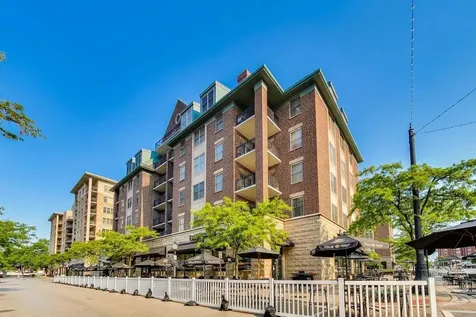 44 North Vail Avenue Arlington Heights IL 60005