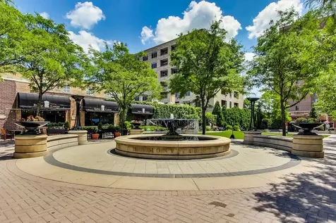 44 North Vail Avenue Arlington Heights IL 60005