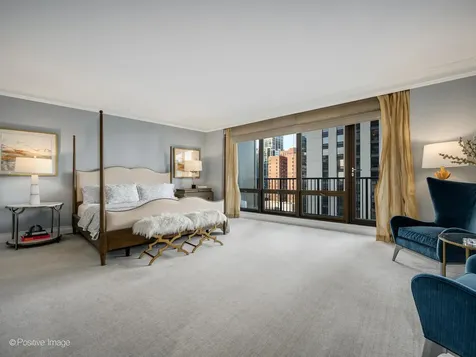 1040 North Lake Shore Drive Chicago IL 60611