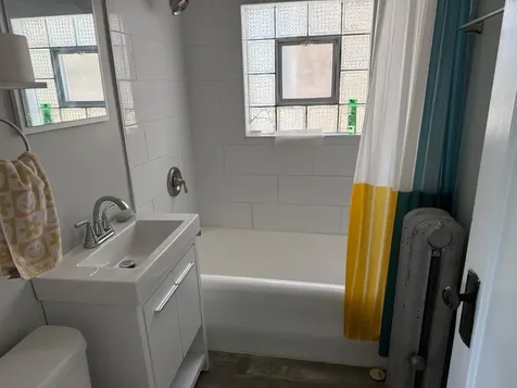 2611 West Peterson Avenue Chicago IL 60659