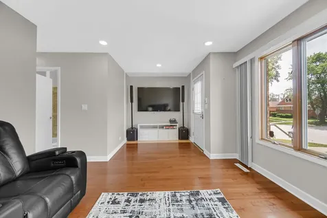 3501 Sarah Street Franklin Park IL 60131