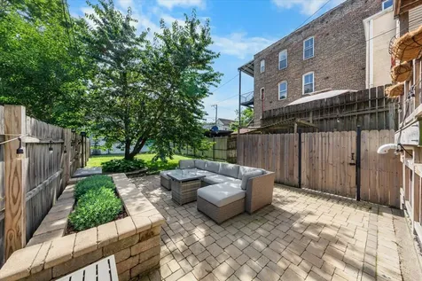 1253 North California Avenue Chicago IL 60622