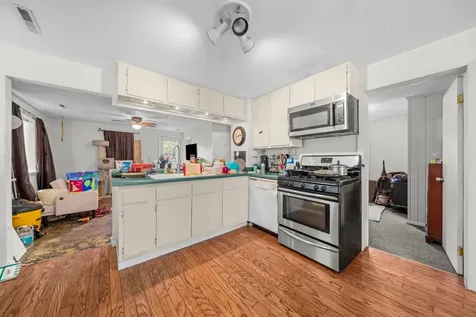 641 Northwestern Avenue South Beloit IL 61080