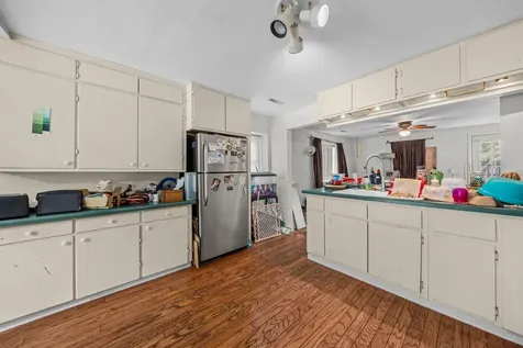 641 Northwestern Avenue South Beloit IL 61080
