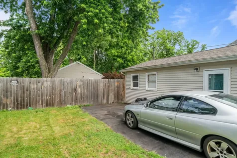 641 Northwestern Avenue South Beloit IL 61080
