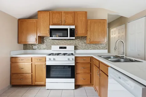 204 Eagle Point Road Fox Lake IL 60020