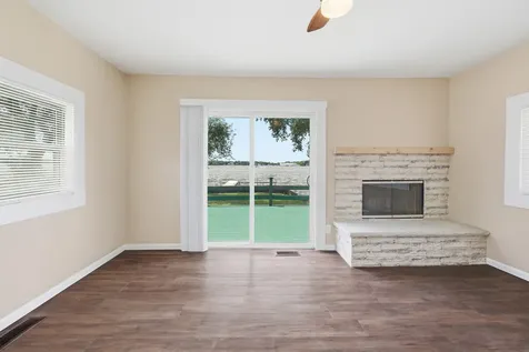204 Eagle Point Road Fox Lake IL 60020