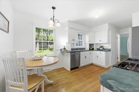 1138 Millburn Court St. Charles IL 60174