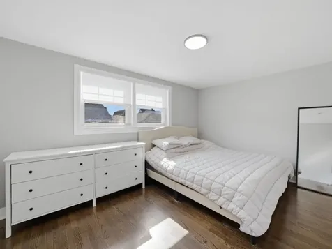 5301 South Menard Avenue Chicago IL 60638