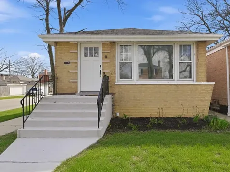 5301 South Menard Avenue Chicago IL 60638