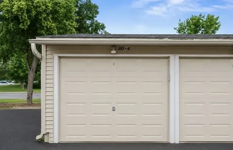 80 Commonwealth Court Vernon Hills IL 60061