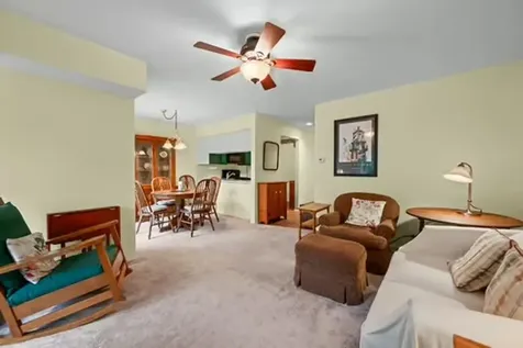 80 Commonwealth Court Vernon Hills IL 60061