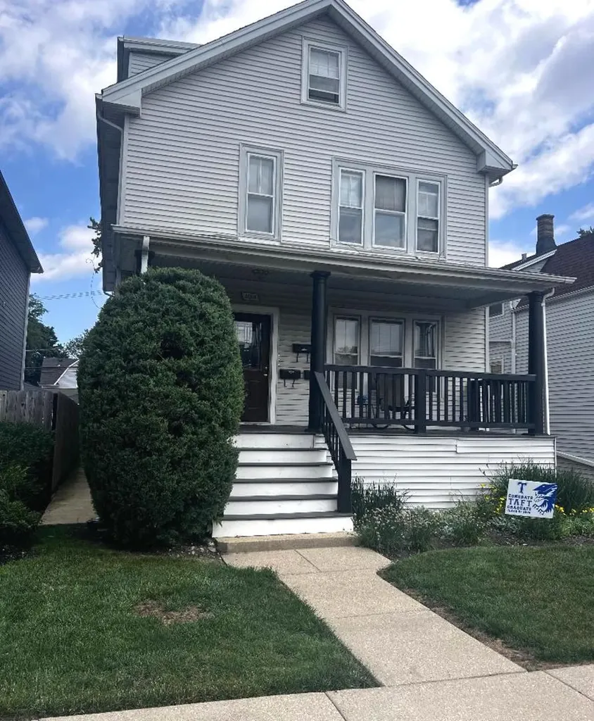 5008 West Strong Street Chicago IL 60630