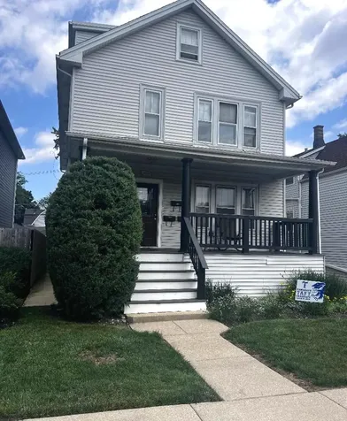 5008 West Strong Street Chicago IL 60630