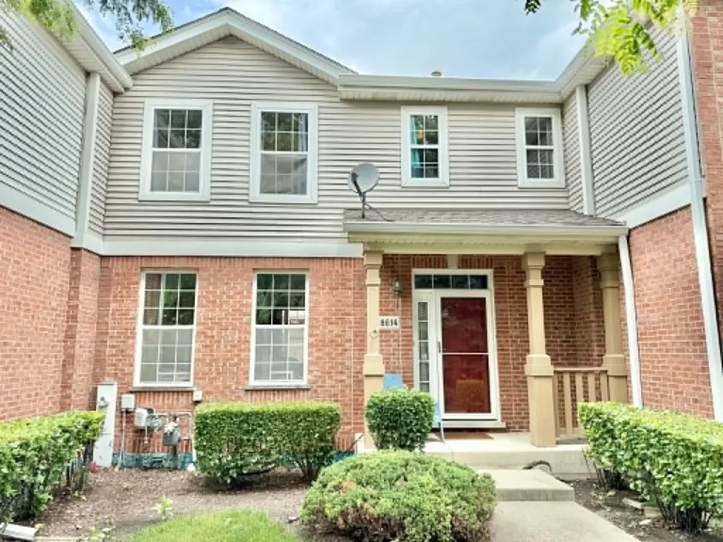 18614 West Point Drive Tinley Park IL 60477