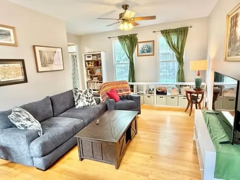 18614 West Point Drive Tinley Park IL 60477