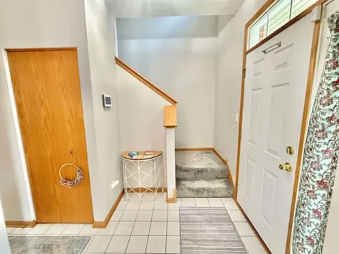 18614 West Point Drive Tinley Park IL 60477