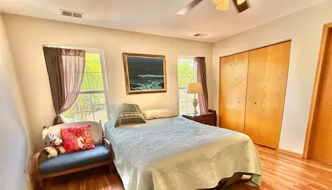 18614 West Point Drive Tinley Park IL 60477