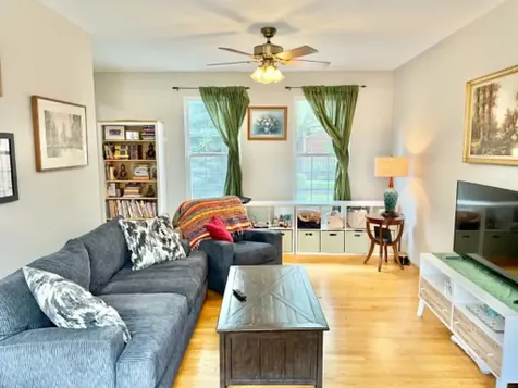 18614 West Point Drive Tinley Park IL 60477