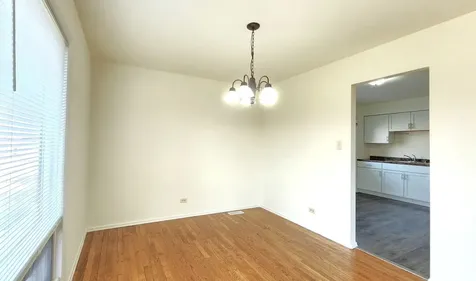 1360 Devonshire Lane Hoffman Estates IL 60169