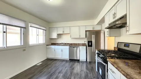 1360 Devonshire Lane Hoffman Estates IL 60169