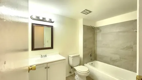 1360 Devonshire Lane Hoffman Estates IL 60169