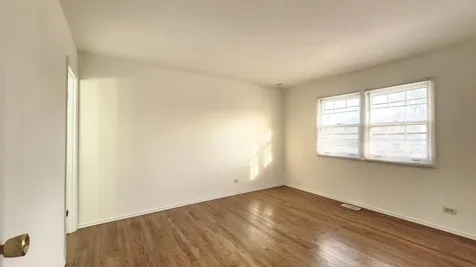 1360 Devonshire Lane Hoffman Estates IL 60169